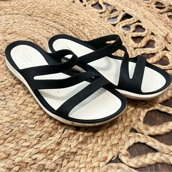 CROCS Shoes - CROCS Swiftwater Sandals Black/White Strappy Outdoor Comfort Walk SlipOn Shoe 6